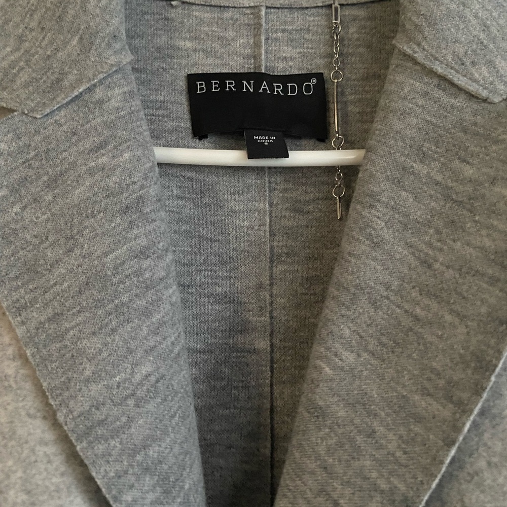 Coat - Picture 4 of 4